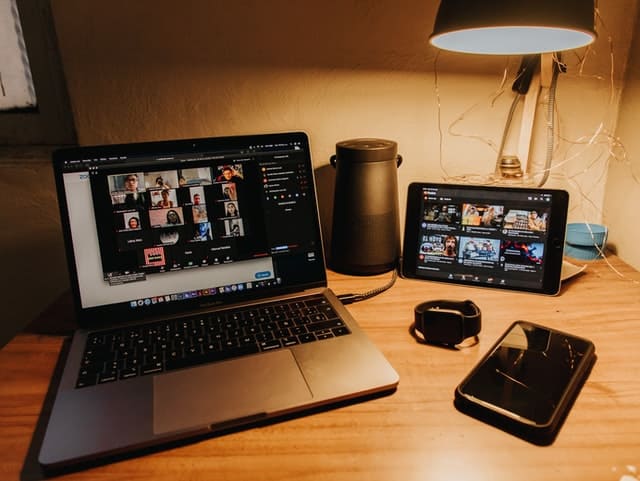 Tips for video conferencing etiquette