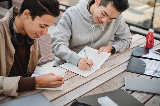 The Scholarship Essay – How to Write a Good Composition