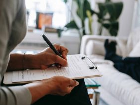 pexels alex green 5699456