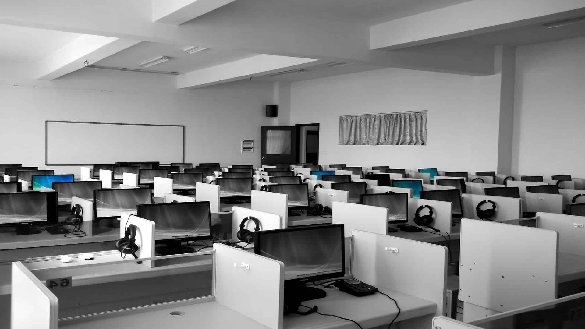 offices 1609419779