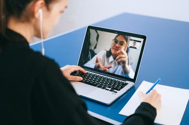 What Is Microlearning And Why You Should Care