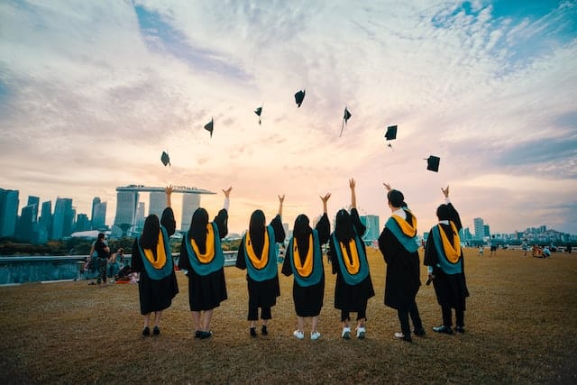 Tips Memilih Universitas
