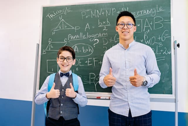 Mastering 6 One-on-One Teaching Strategies for Effective Lessons