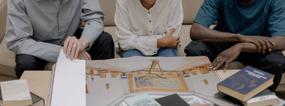 Is Private Tuition Or Learning In A Group Better For Learning? Is Private Tuition Or Learning In A Group Better For Learning?