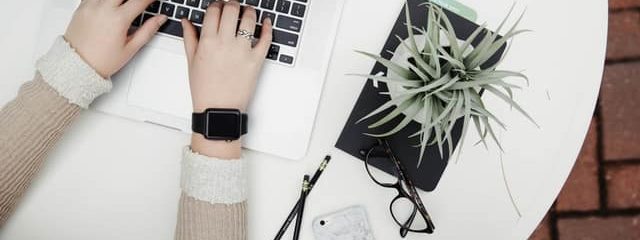 Working Part Time as an English Literature Student in Delhi: How Much Can I Earn?