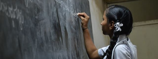 10 Ways to Help Your Child Perform Better in School 10 Ways to Help Your Child Perform Better in School