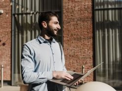 The Benefits of Using a Cloud-based LMS for Corporate Training