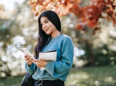 System Compliance: from E-learning to M-learning System Compliance: from E-learning to M-learning