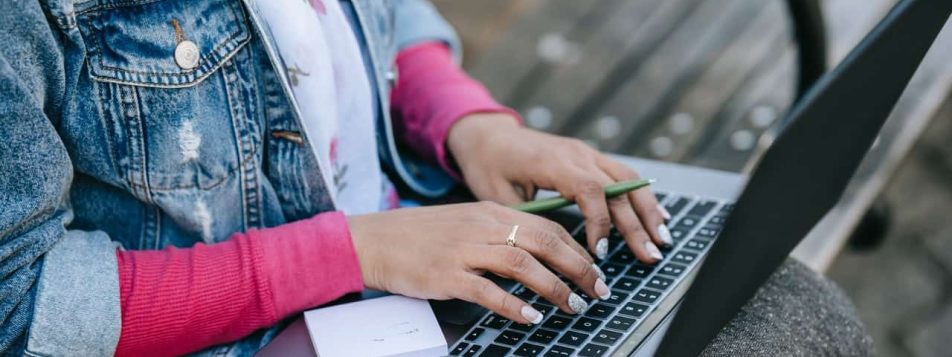 pexels keira burton 6084058