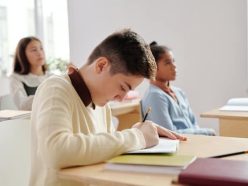 Apa tujuan dan fungsi bimbingan belajar jika sudah ada sekolah sebagai tempat belajar?