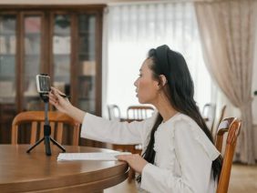 6 Myths About Mobile Learning