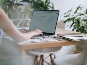 Secrets to Choosing Between Multiple Scholarships