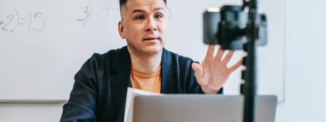 How to Facilitate Inquiry-Based Learning through your Online Course?