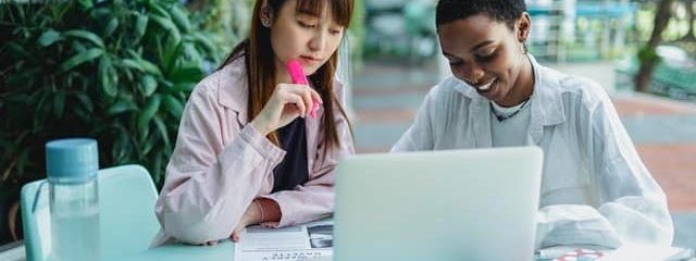 5 Simple Ways to Convert Content into eLearning Material 5 Simple Ways to Convert Content into eLearning Material