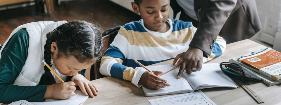 What are the Advantages and Disadvantages of Home Tuition Nowadays? What are the Advantages and Disadvantages of Home Tuition Nowadays?