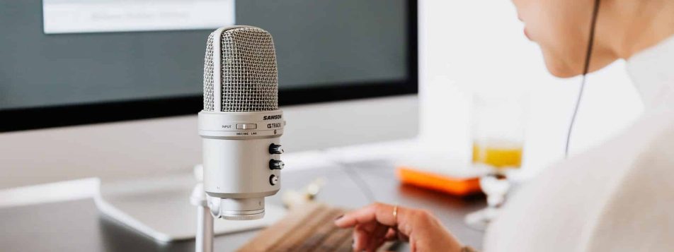 Raising Bilingual Kids: Reasons to Encourage and Inculcate the Use of Mother Tongue